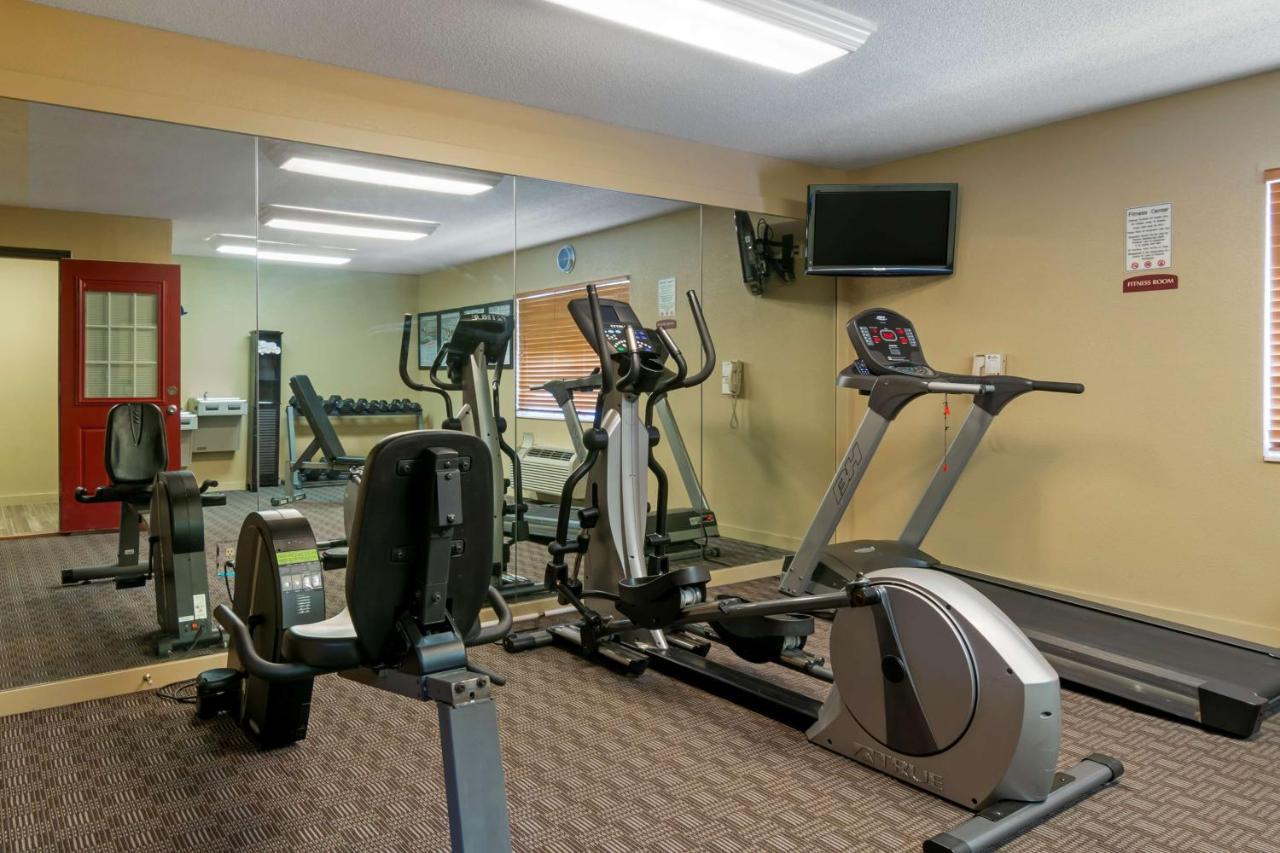 Best Western Governors Inn And Suites Wichita Zewnętrze zdjęcie